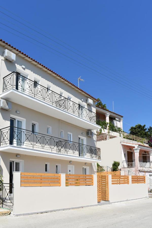 Roys Blu Apartment Kavos Bagian luar foto