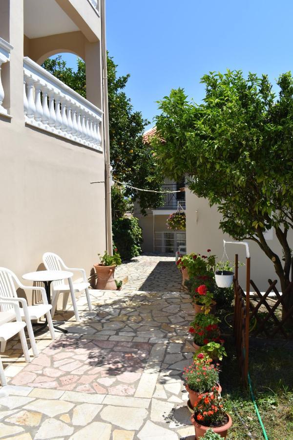 Roys Blu Apartment Kavos Bagian luar foto