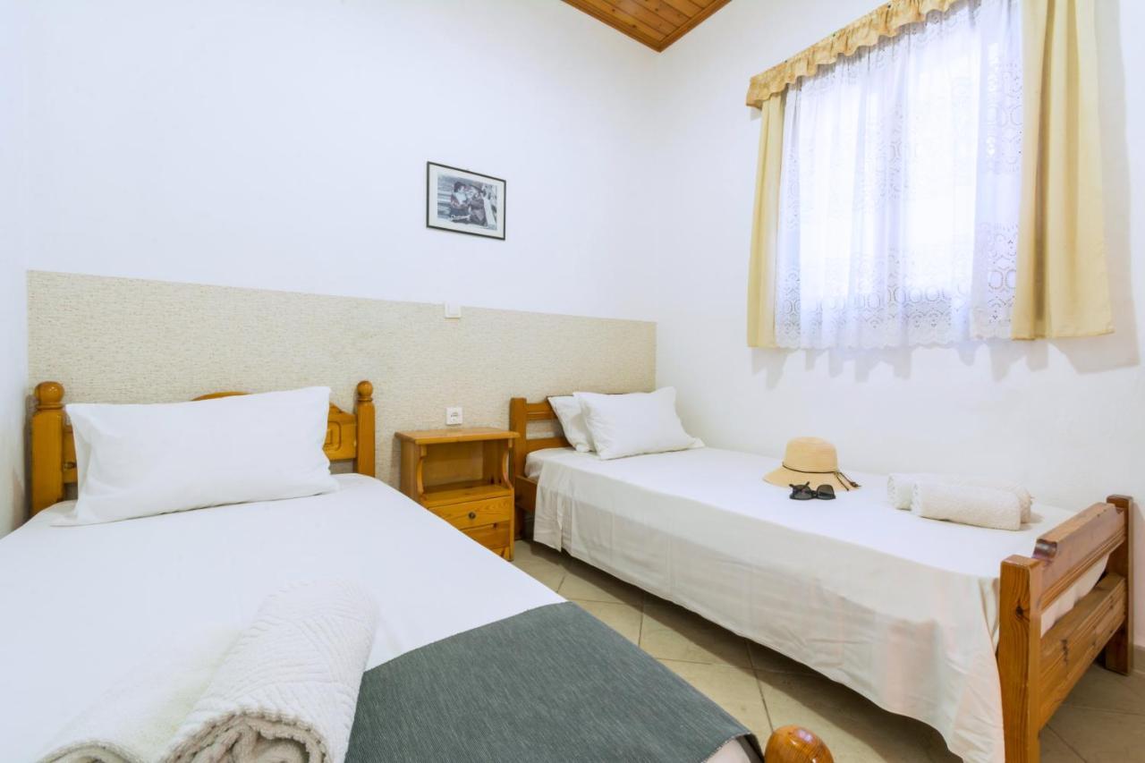 Roys Blu Apartment Kavos Bagian luar foto