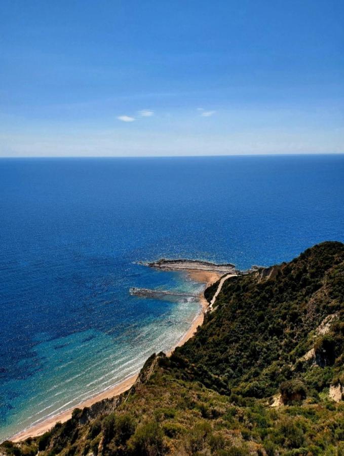 Roys Blu Apartment Kavos Bagian luar foto